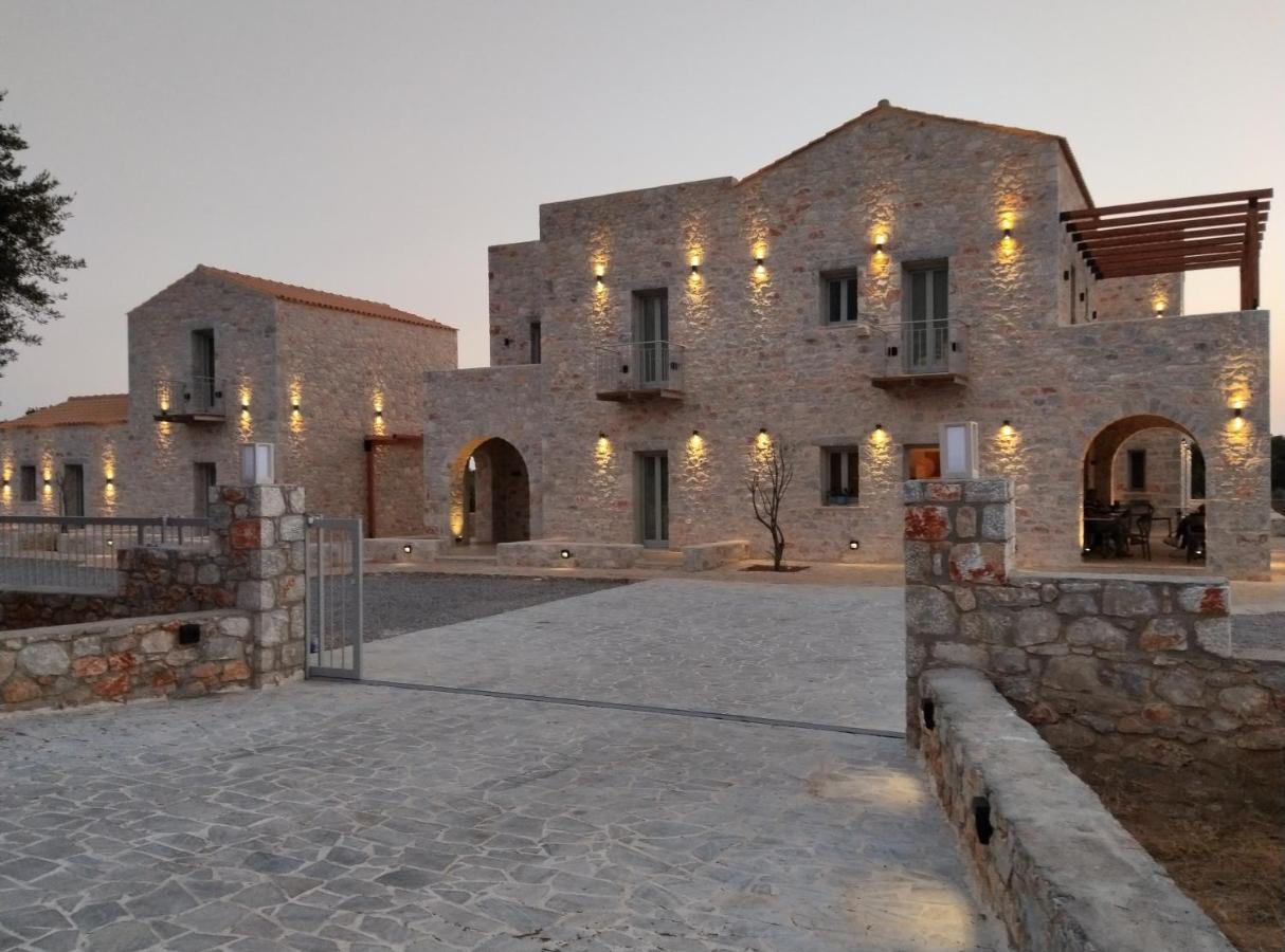 Terra Di Pietra Exclusive Suites & Apartments Ареополис Екстериор снимка