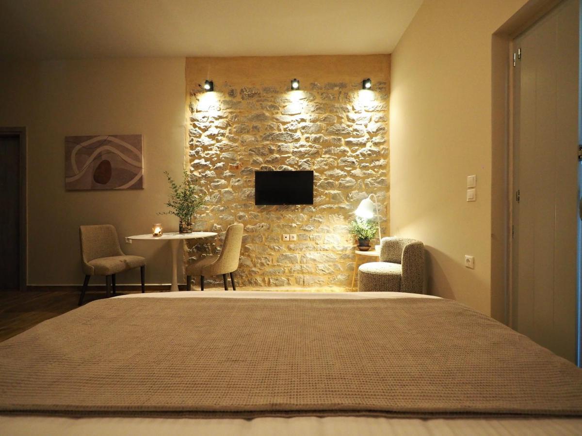 Terra Di Pietra Exclusive Suites & Apartments Ареополис Екстериор снимка