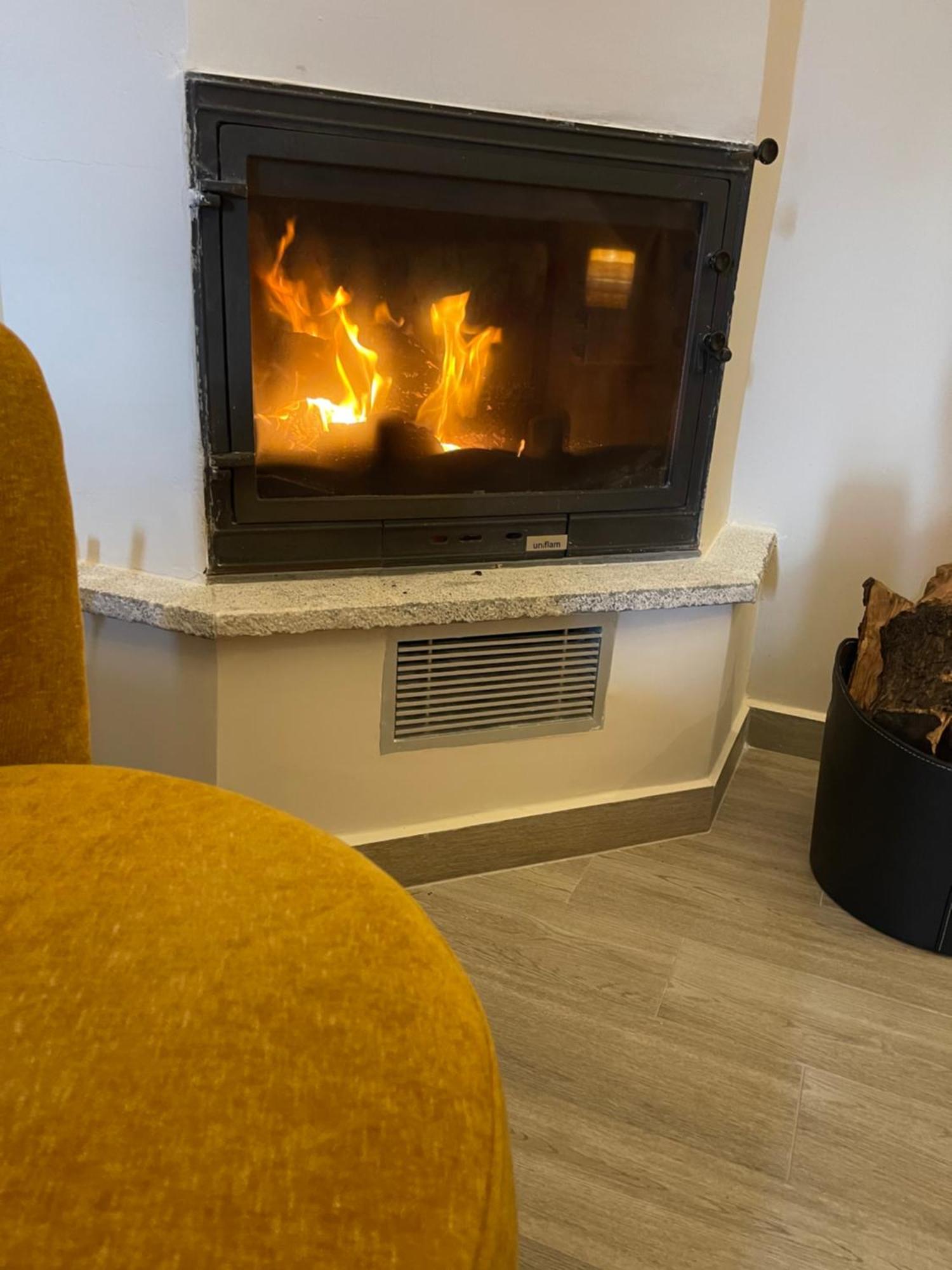 Terra Di Pietra Exclusive Suites & Apartments Ареополис Екстериор снимка