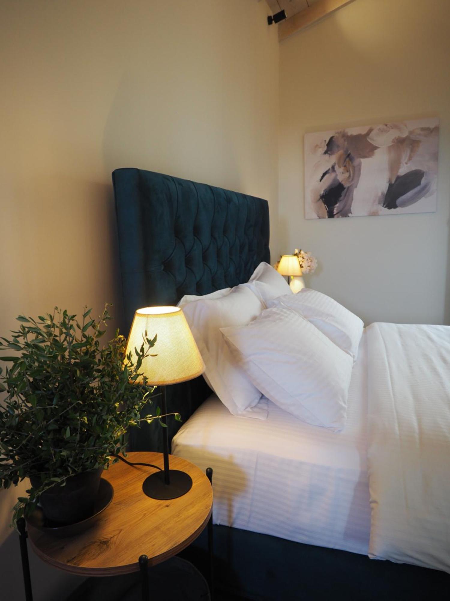 Terra Di Pietra Exclusive Suites & Apartments Ареополис Екстериор снимка
