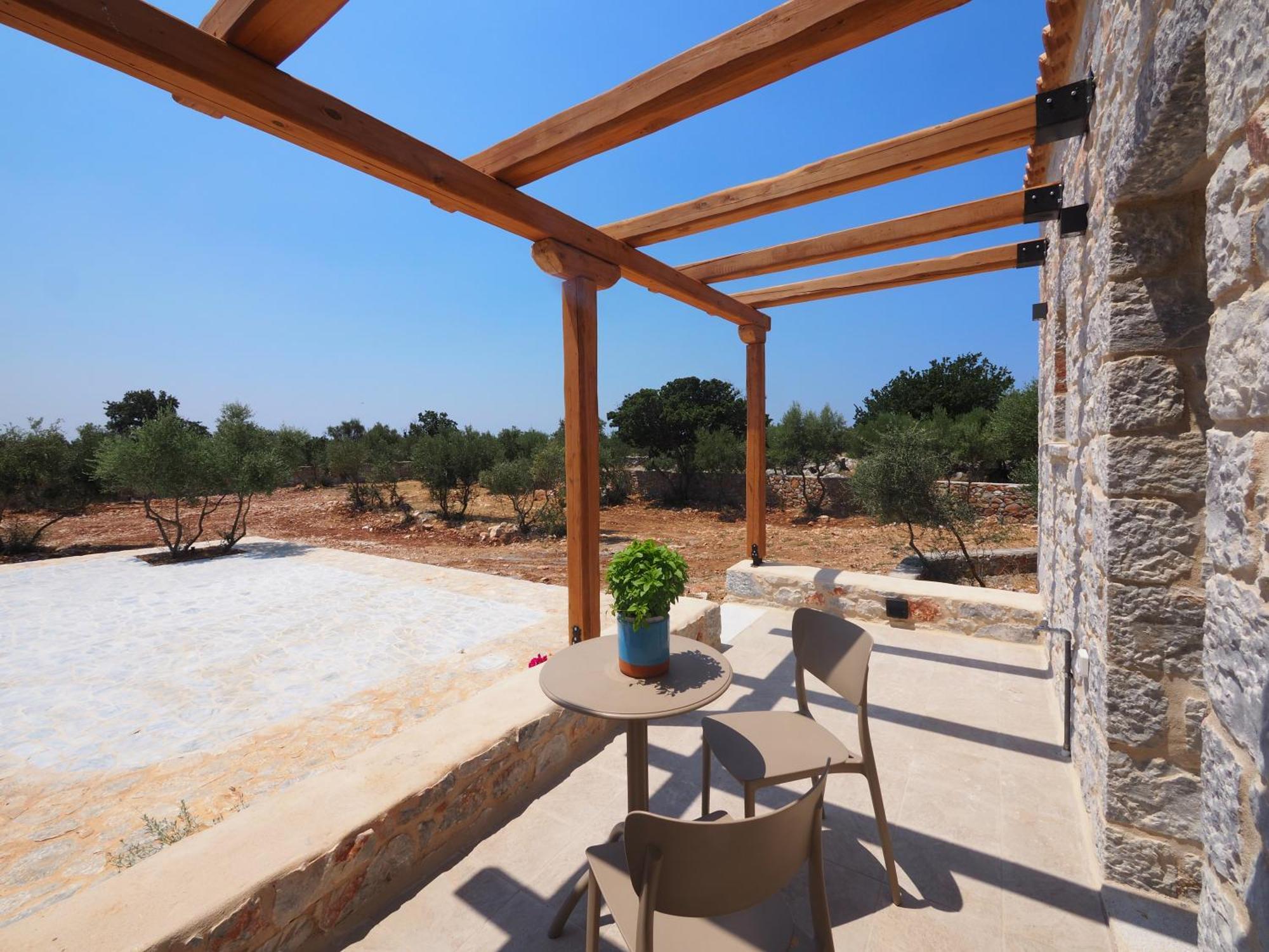 Terra Di Pietra Exclusive Suites & Apartments Ареополис Екстериор снимка